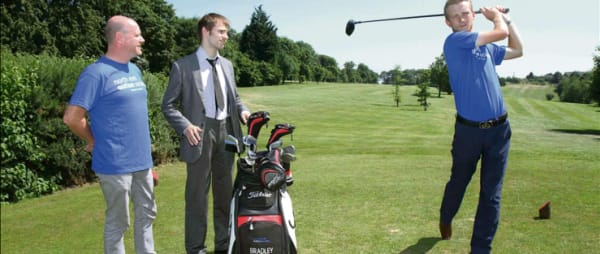Professional golfer helps raises awareness of autism