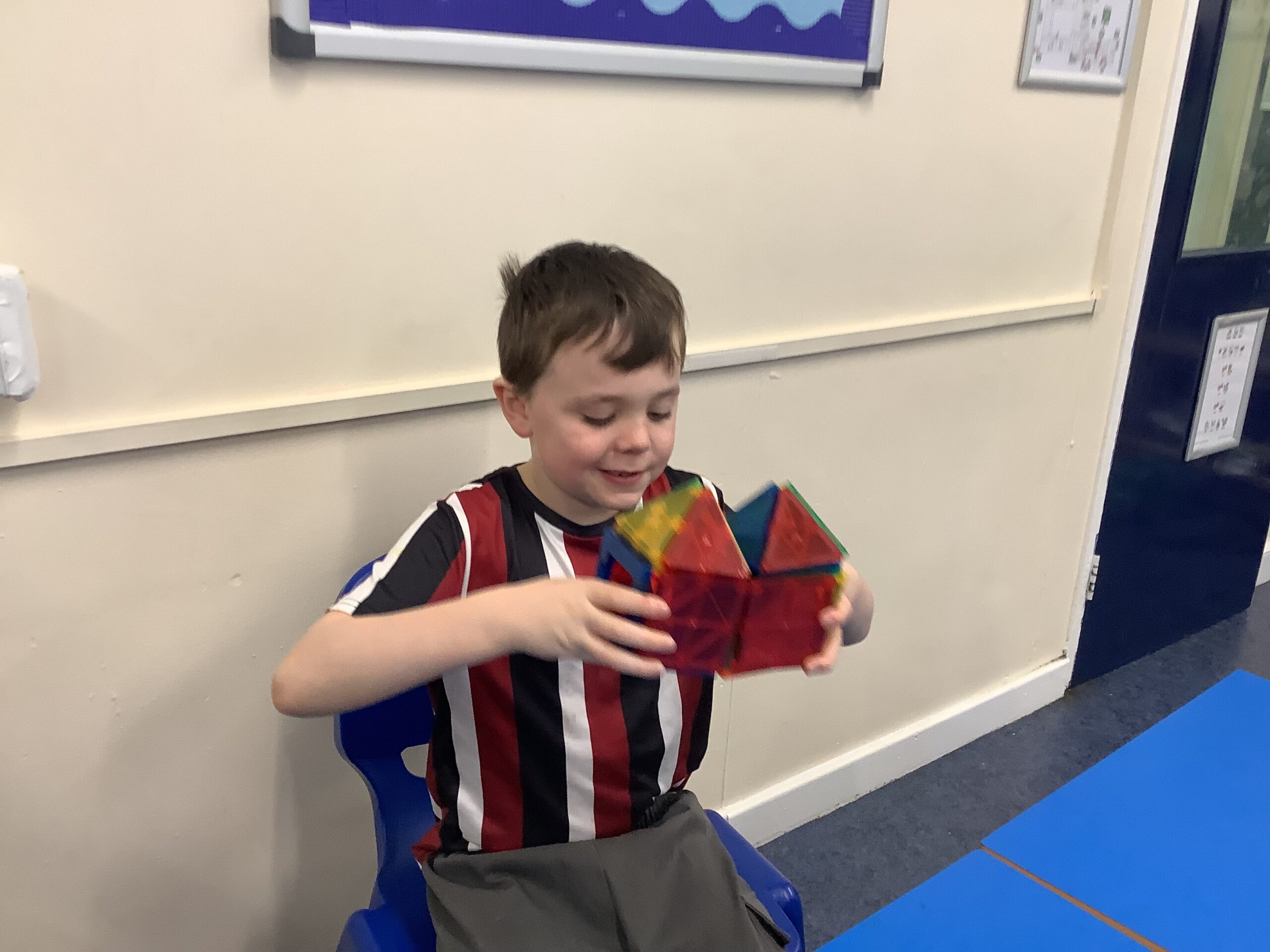 Comet Class Build a Castle Featured Image